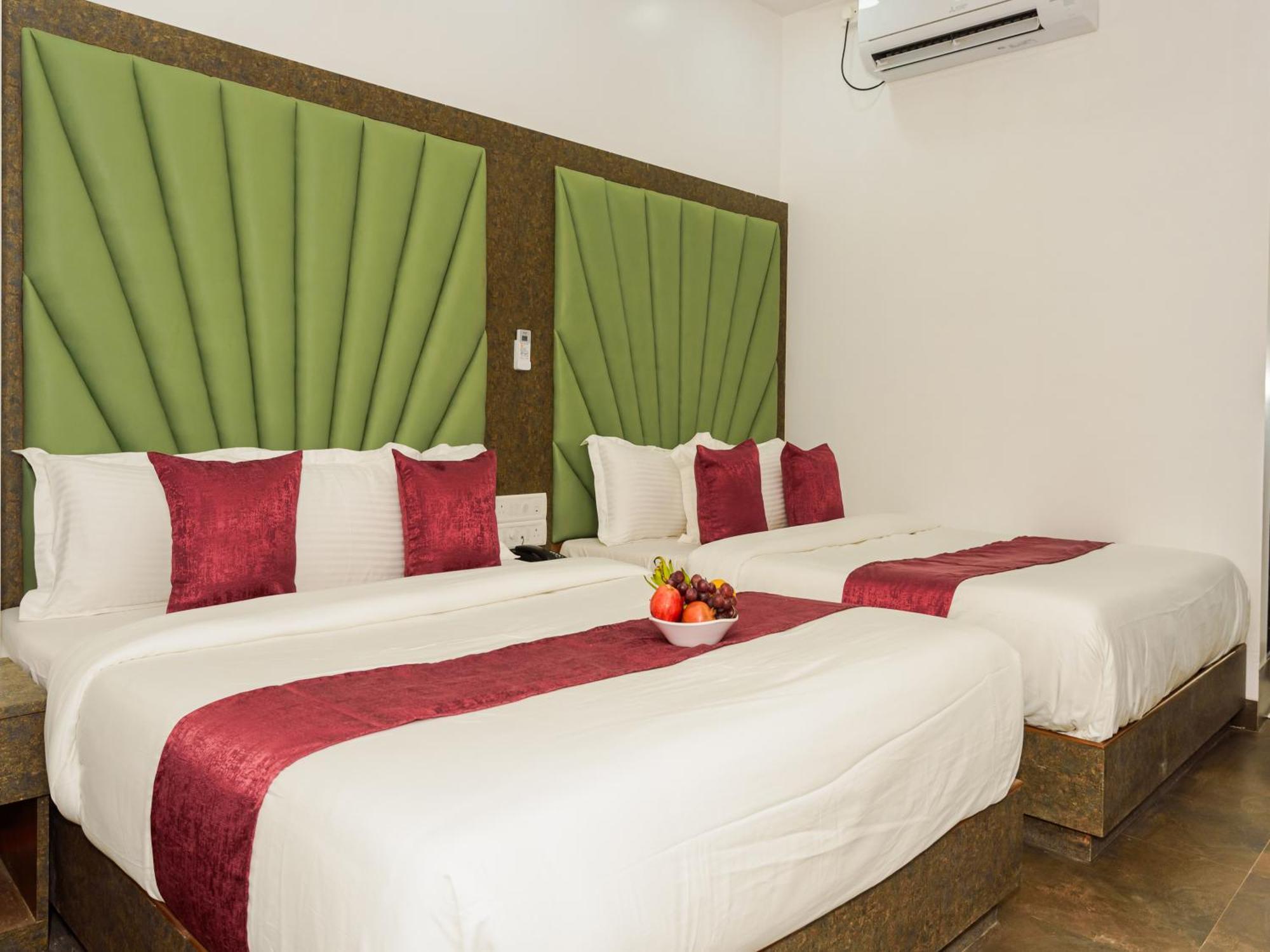 Hotel Zillion Executive Near Us Consulate Bandra Kurla Complex Mumbai Near Mumbai Airport Мумбай Екстериор снимка