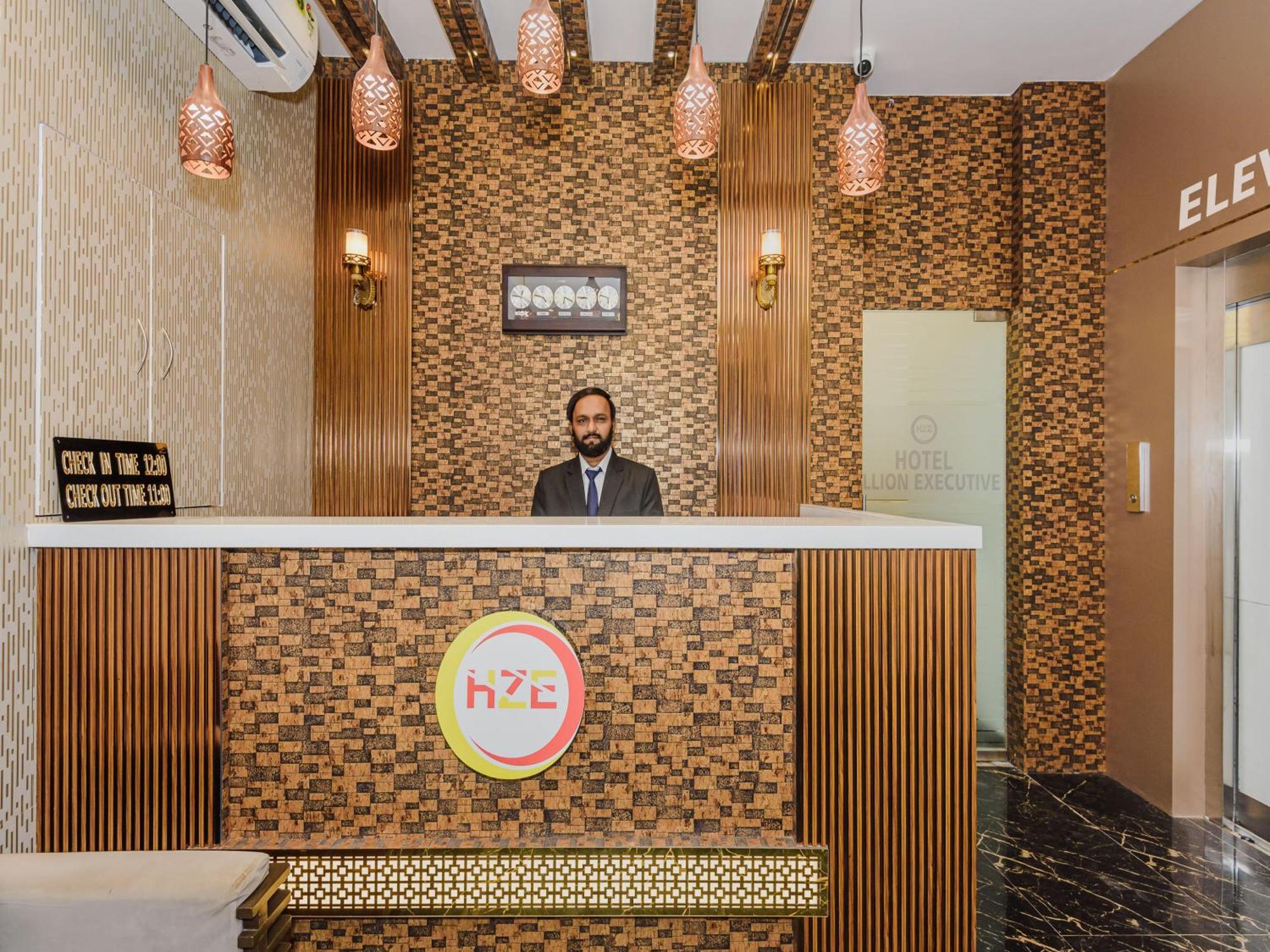 Hotel Zillion Executive Near Us Consulate Bandra Kurla Complex Mumbai Near Mumbai Airport Мумбай Екстериор снимка