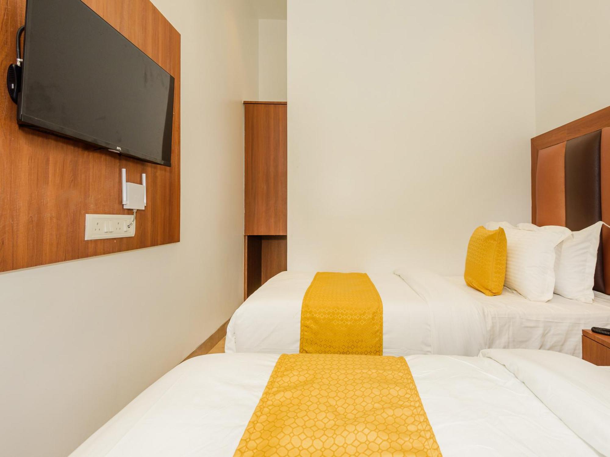 Hotel Zillion Executive Near Us Consulate Bandra Kurla Complex Mumbai Near Mumbai Airport Мумбай Екстериор снимка