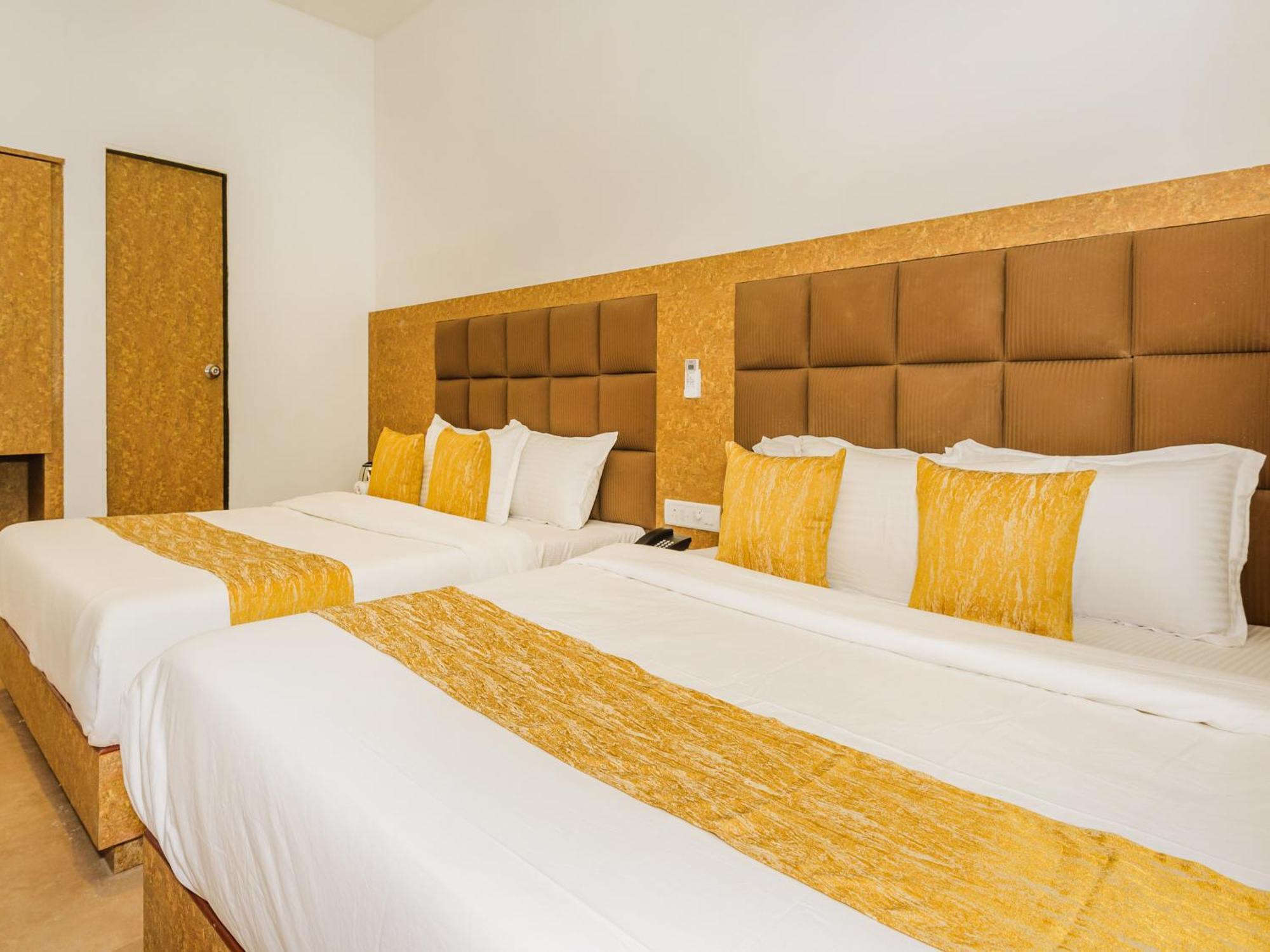 Hotel Zillion Executive Near Us Consulate Bandra Kurla Complex Mumbai Near Mumbai Airport Мумбай Екстериор снимка