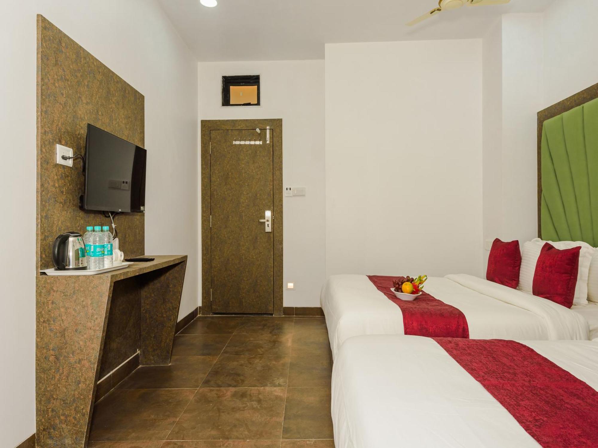 Hotel Zillion Executive Near Us Consulate Bandra Kurla Complex Mumbai Near Mumbai Airport Мумбай Екстериор снимка